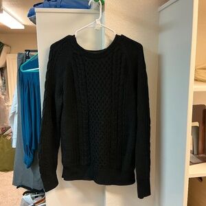 Black GAP Cable Knit sweater. Size M